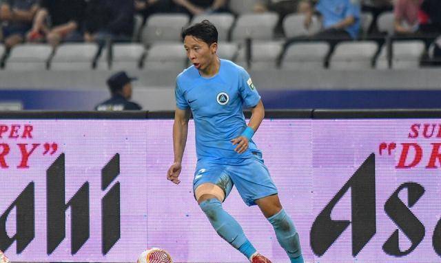 深圳新鹏城战平沧州雄狮,张卫表现神勇贡献关键一球_比赛_上港_实力