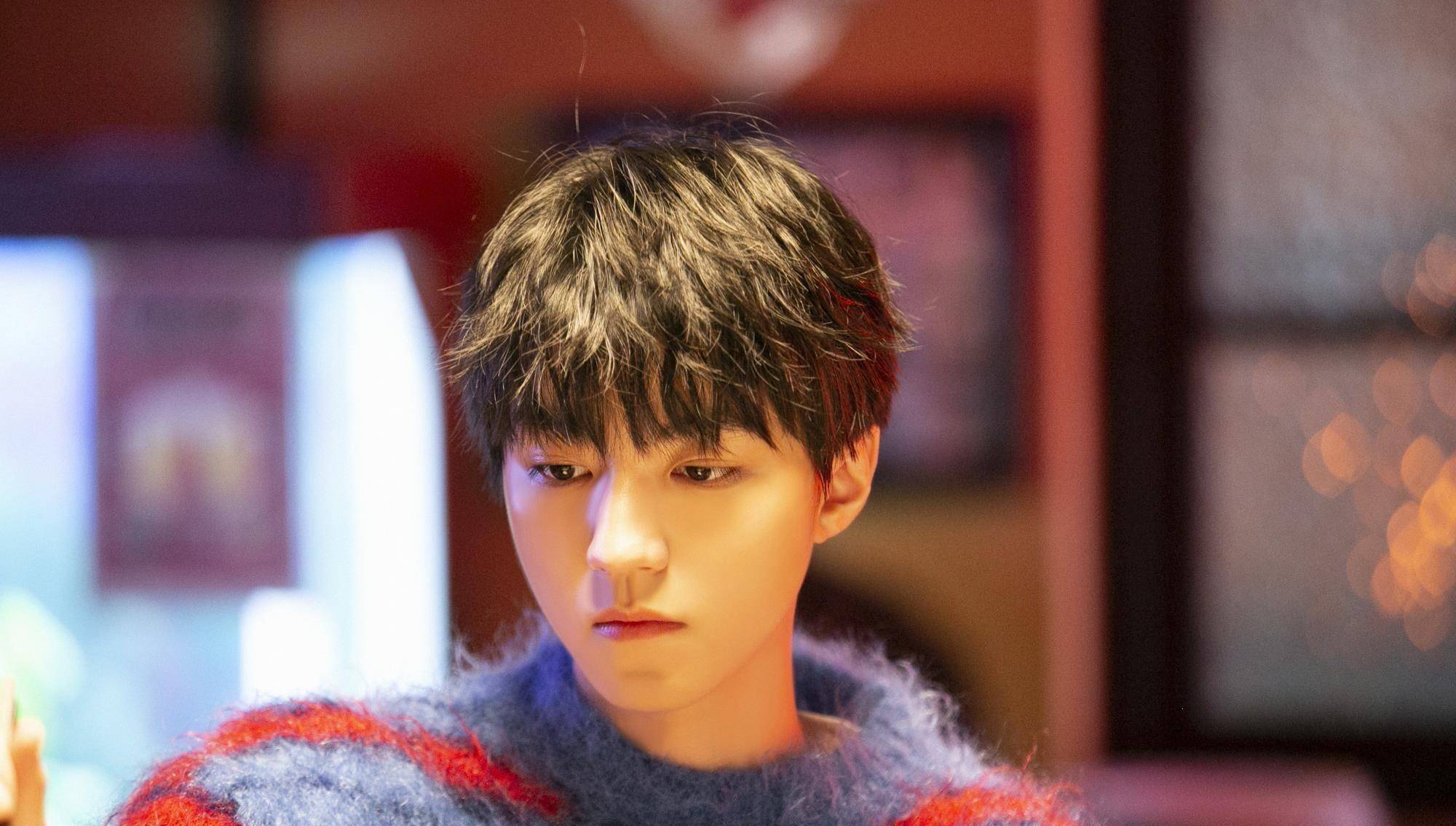 易烊千玺,王俊凯,周冬雨,许魏洲,唯独缺他_电影_王源_大海