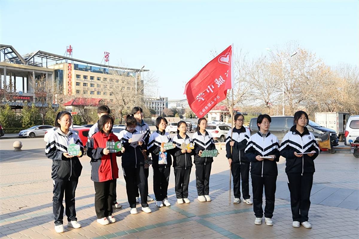 山西交城青春就要零废弃旧物再生市集
