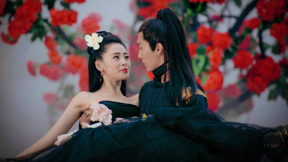 主要演员:张天爱,盛一伦,于朦胧,郭俊辰.