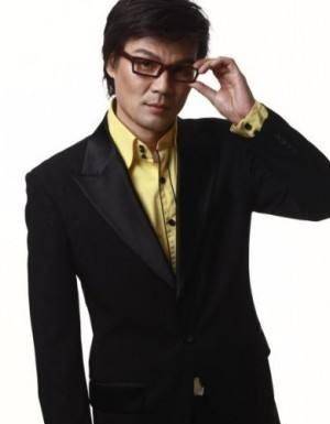 原创李彬穷小子娶富家女从低谷到高峰再到生病感恩妻子不离不弃