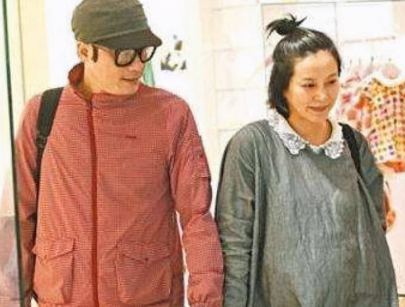 原创57岁罗嘉良返港就医全程无家人陪伴健康状况令人堪忧