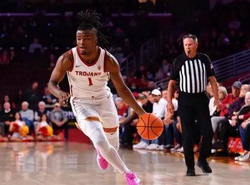 篮网三连胜与火箭战平,美媒预测选秀将择"年轻马布里"