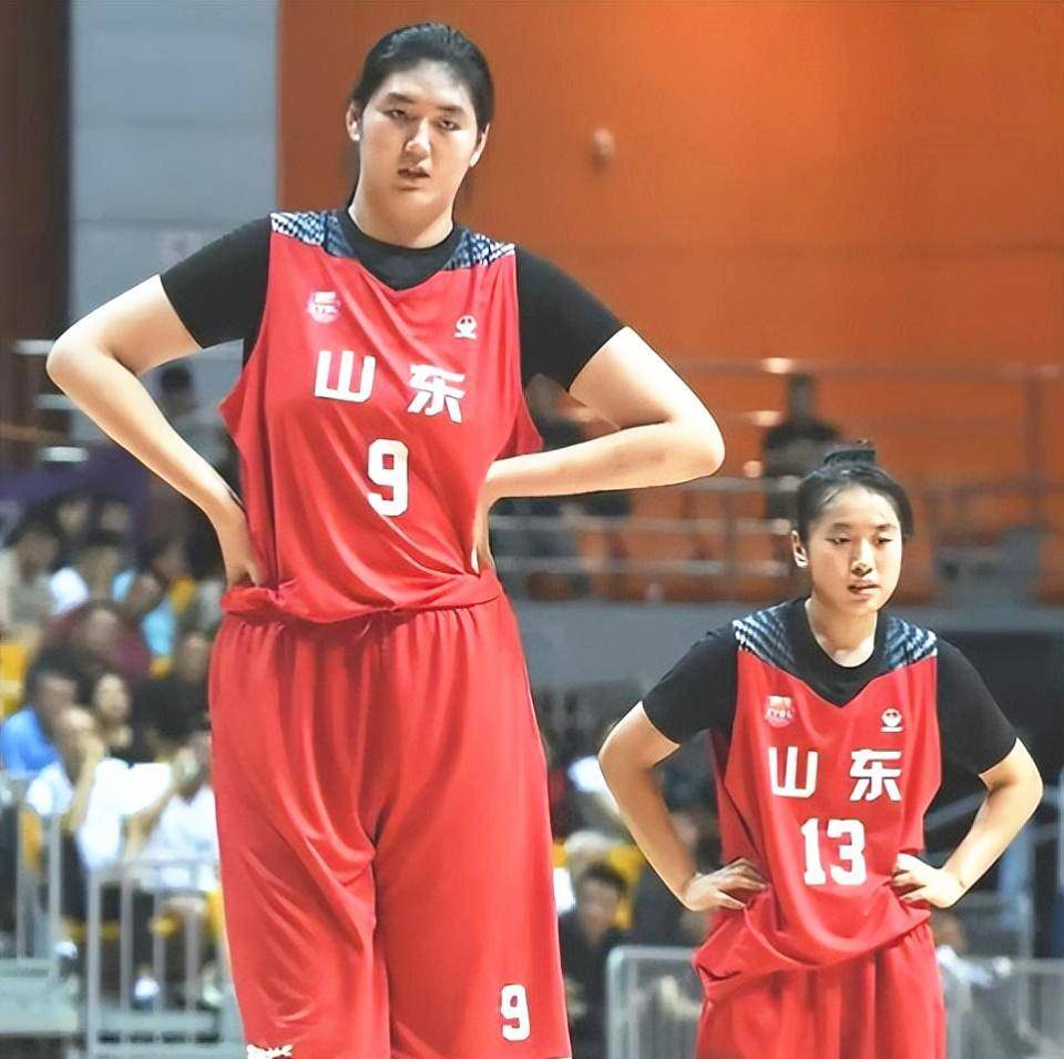 期待!2米28小将入选中国女篮,身高已超姚明,曾单场砍68分38板