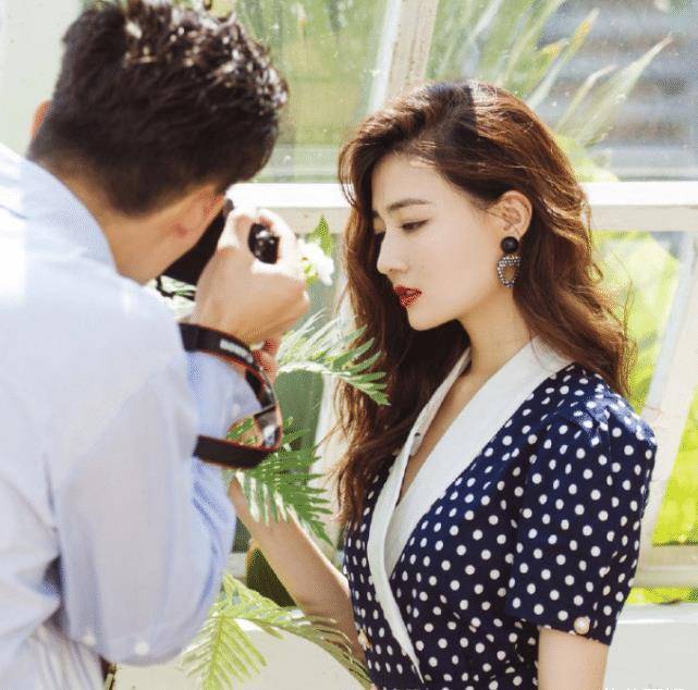 原创张铭恩自嘲老徐璐的一句话回应堪称教科书难怪被宠成掌心宝