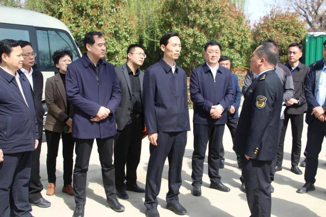 菏泽市委书记张伦调度牡丹节会筹备工作情况