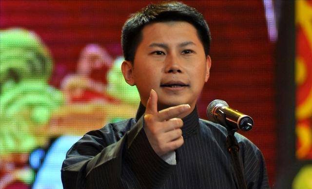 原创都是叛出师门为何无人指责曹云金何云伟却一直被喷