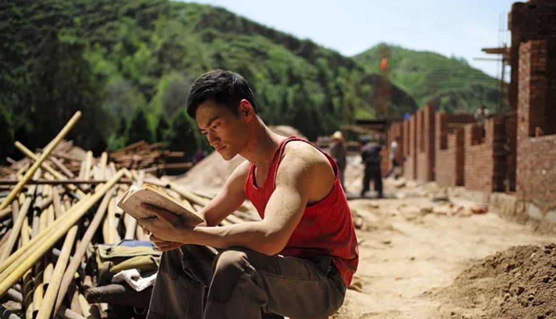 平凡的世界|重逢的孙少平和田晓霞,关系发生微妙变化