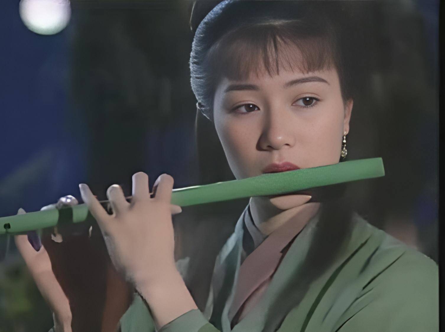 有的读者认为,根据《神雕侠侣》的剧情来看,程英无疑是黄药师的最后一
