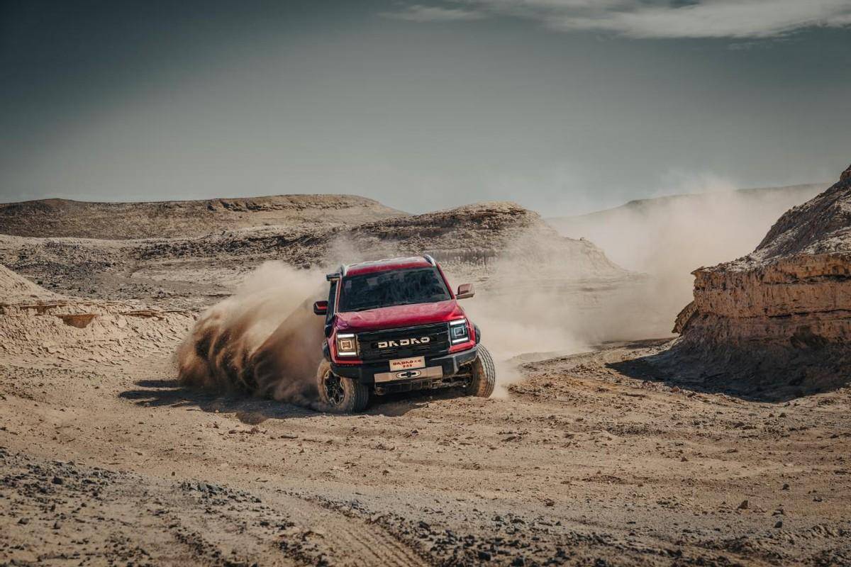 不负春光,大道敢探者:勇闯天涯的春天使者_搜狐汽车_搜狐网