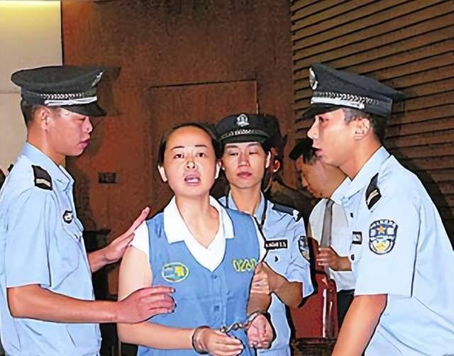 被打得不成人形,少女挨打5年却不跑,原因至今成谜_蔡敏敏_魏娟_刘月玲