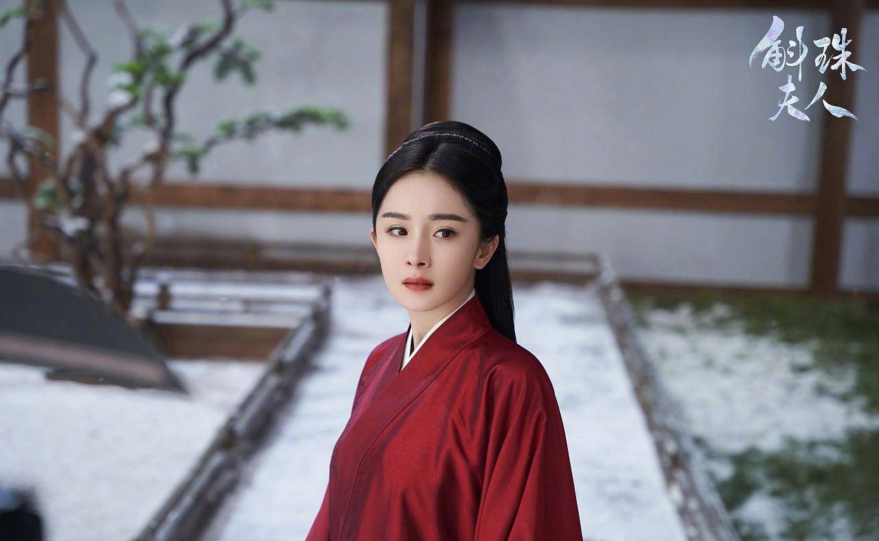 练练仪态吧,含身材驼背的古偶演员们,替身都比你们站得直_杨幂_脖子