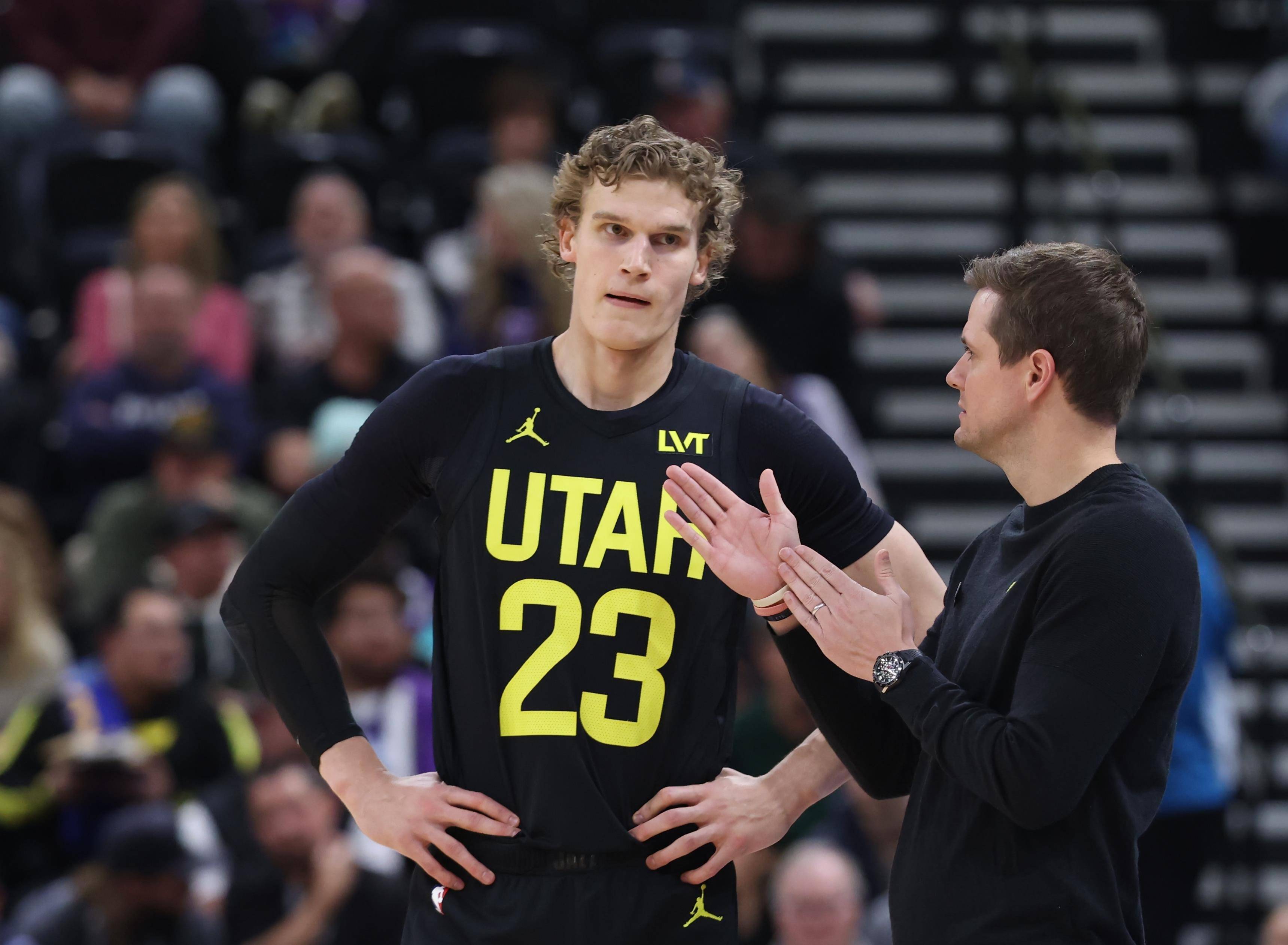 森林狼终止交易,卖队风波升级,唐斯老板放弃15亿收购_格伦泰勒_中锋