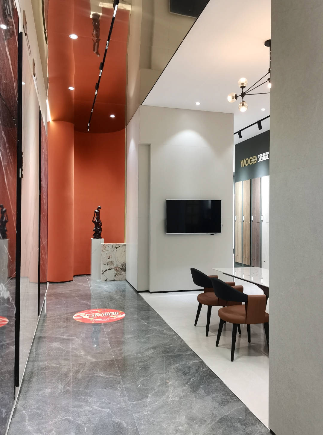 陶瓷一线品牌强辉精工瓷砖淮南旗舰店中性格调以艺术装点设计