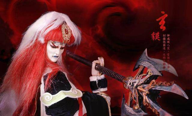 八岐邪神应该能秒弃天帝弃天帝虽强但在人界只有三分功体