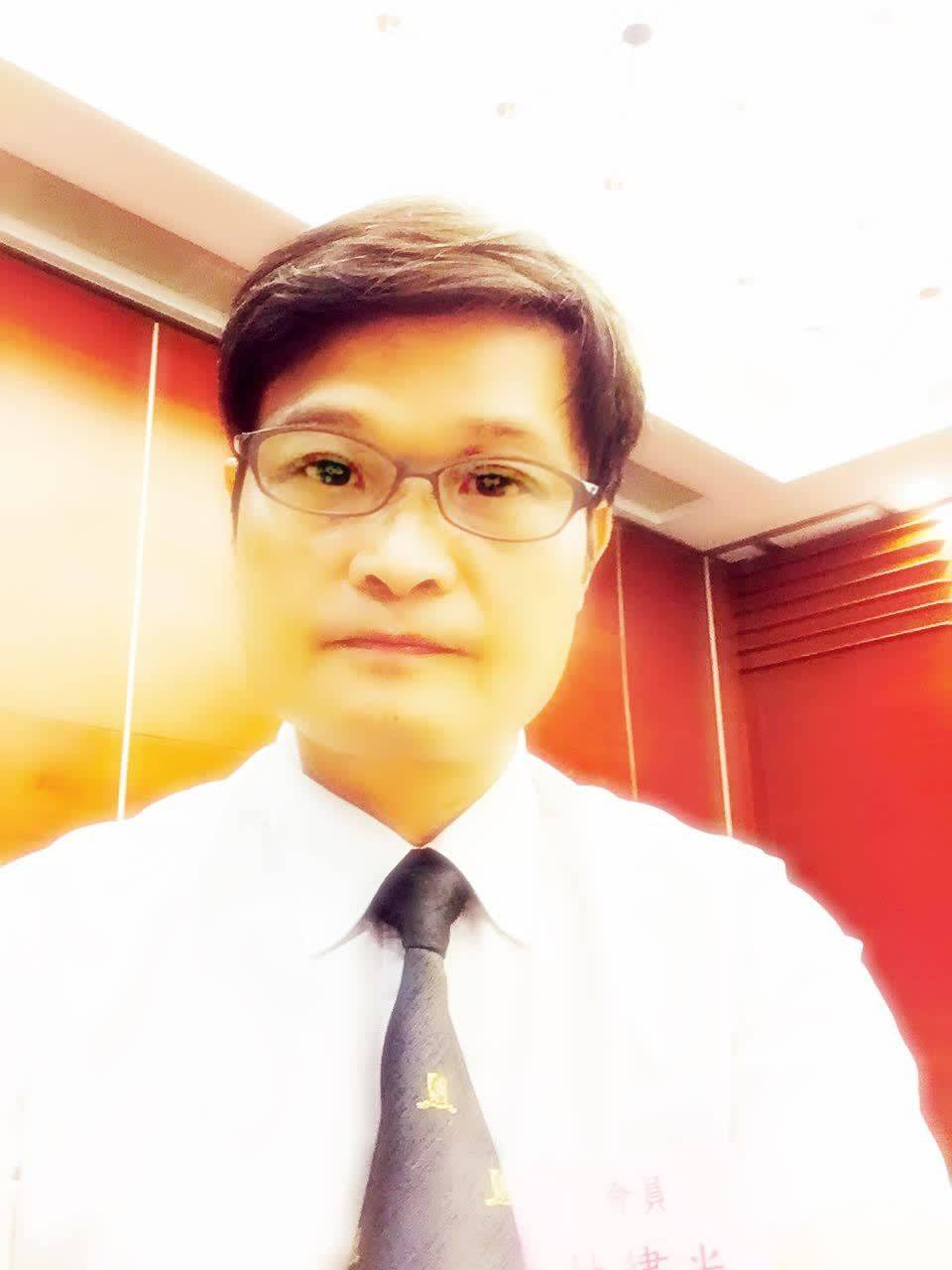 请欣赏中华诗人第25期美篇母亲诗书画作品一