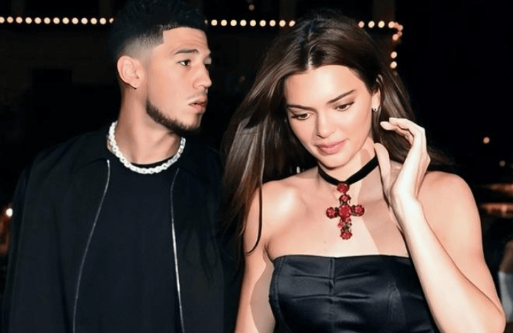 原创布克詹娜官宣结婚