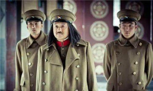 上看似憨厚,然则内心十分狡黠,对于敌人,杀伐果断_张作霖_奉天_东北