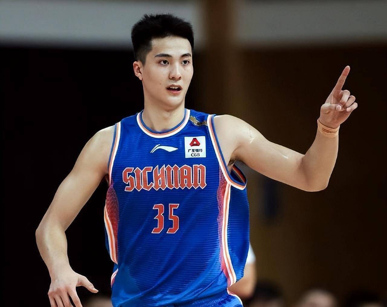 四川男篮_赛季_朱松伟