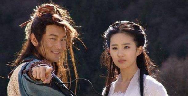 新《神雕侠侣》来袭,"杨过"扮相很帅气,"小龙女"神似刘亦菲