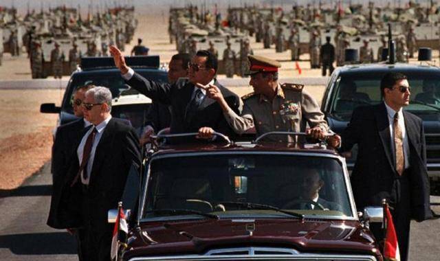 中东强人落幕中国人民的老朋友埃及前总统穆巴拉克去世