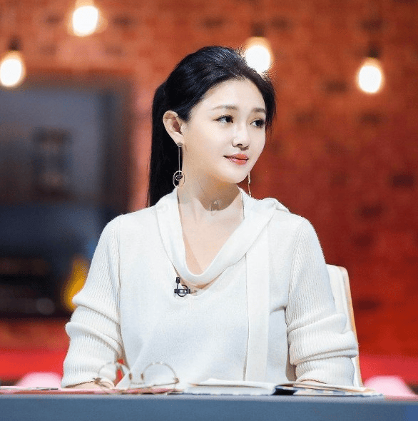 台媒曝检方将传唤大s妈妈出庭为女儿作证起诉汪小菲涉毁损债权