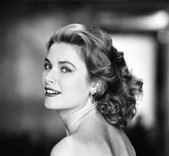 为什么黄金时代的好莱坞女演员如此性感优雅你知道是什么原因么