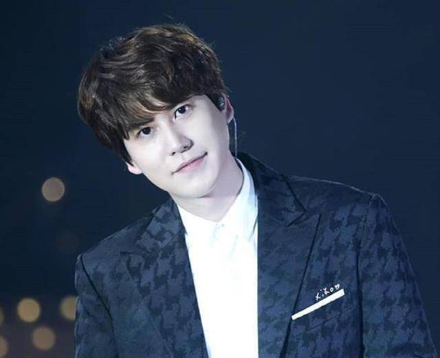 superjunior圭贤蒙面歌王选唱钟铉solo曲兄弟情超感人