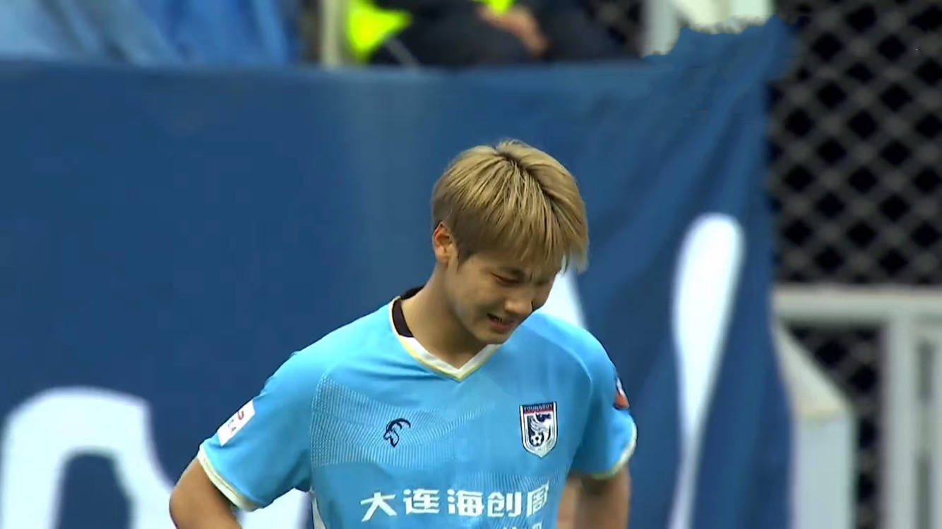 赵明剑避而不战大连英博南下降狮不轻敌小毛等首球保级差18分