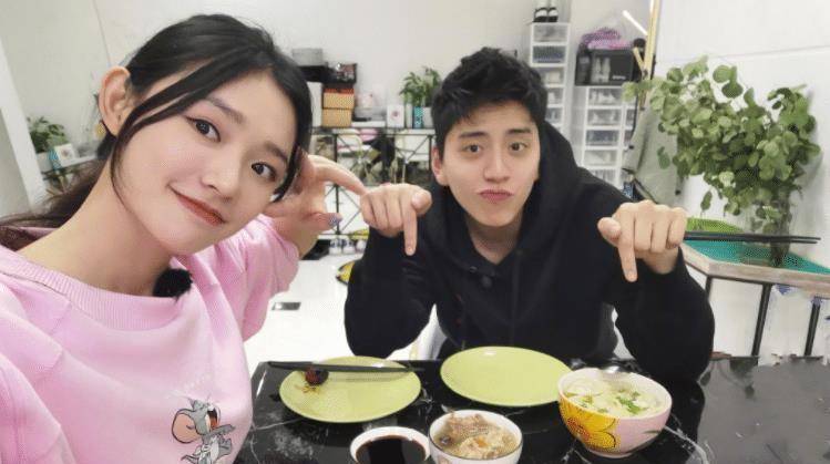 原创林允亲自下厨投喂王大陆见到她晒出的照片粉丝集体坐不住