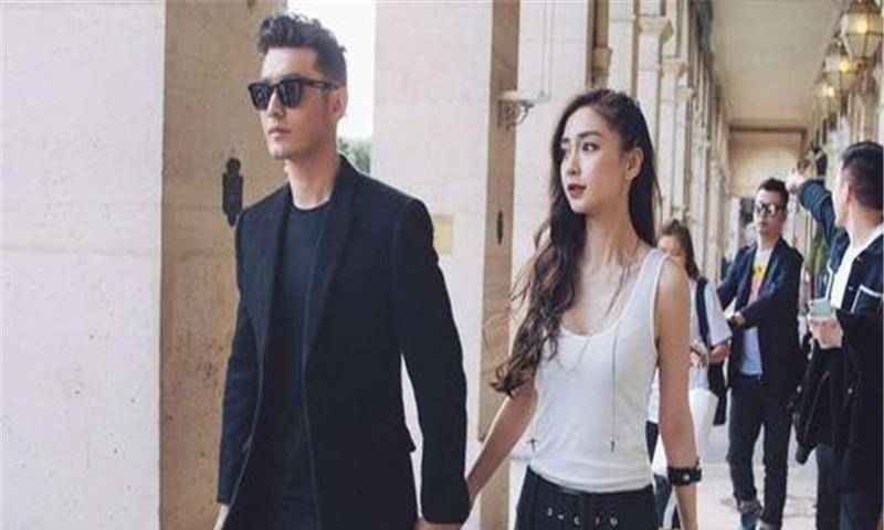 原创杨颖蔡徐坤同框女方丝毫不受婚姻风波影响活动现场魅力十足