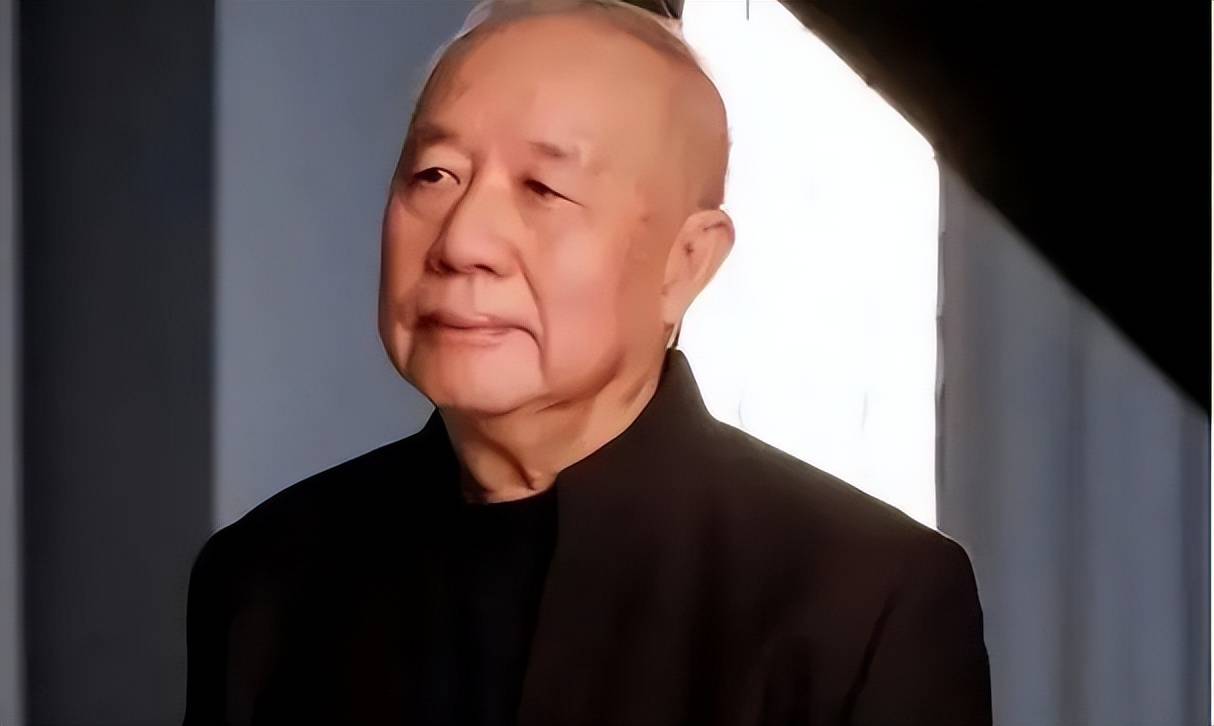 "知识不是力量"?牟其中举办主题分享会,受邀的前教育部发言人却对此批