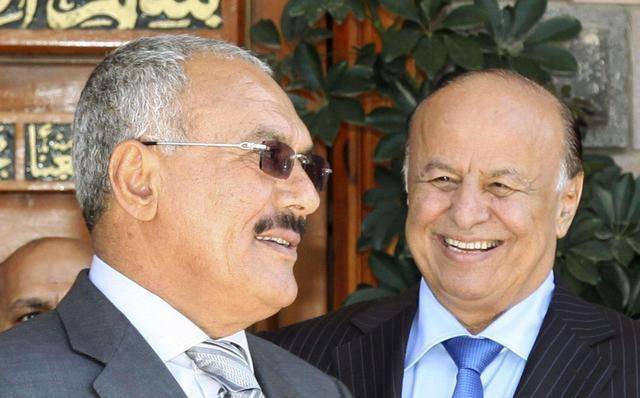 老总统在位24年,被叛军杀害,新总统上台2年,首都都丢了_也门_胡塞