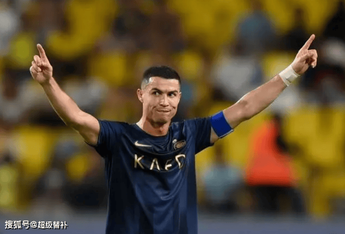 原创3脚世界波c罗创纪录豪门80仍掉队被甩12分换道争小双冠