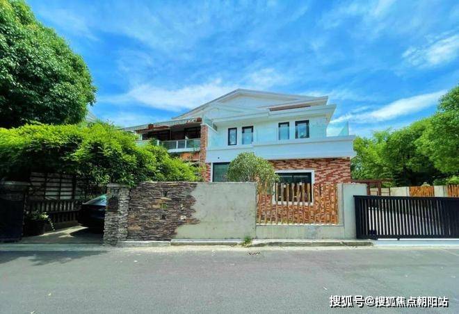 闵行别墅区《旭丽花园》官方售楼电话:400-8866-132【热线】家的治愈