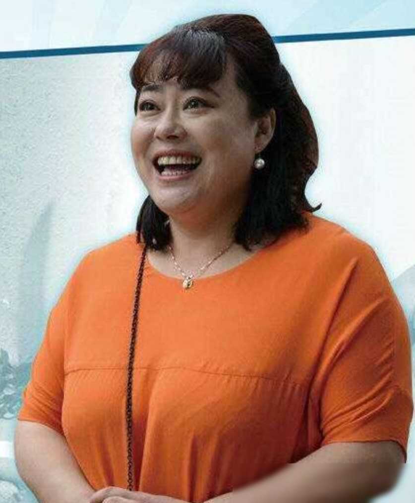 原创李菁菁三婚传奇再婚小22岁男友历经波折终获新生