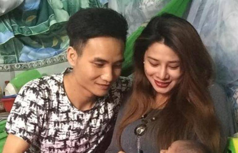 只有经过双方父母的同意,两个人才能正式结婚,但因为赵祥的父母无法