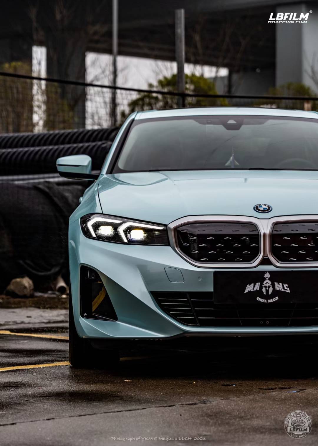 宝马i3-lb改色膜液态金属同温层蓝,镶嵌着云的颜色_搜狐汽车_搜狐网