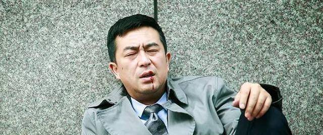 张嘉译临时要求换演员,后李梦戏份全被删_角色_刘进_白灵