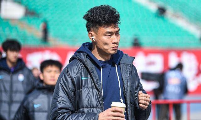 原创于根伟的奇迹韩鹏飞由后防漏勺蜕变成定海神针