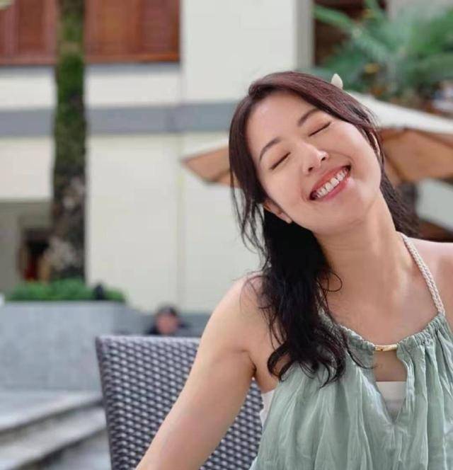 不理他人眼光tvb视后唐诗咏最爱颈纹双下巴称感激其不离不弃