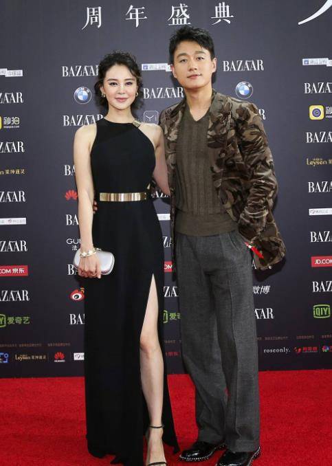 8年生三娃低调20年,如今妻子宛如少女_佟大为_关悦_明星