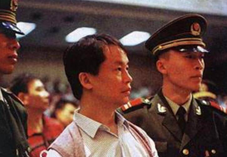 原创张子强叱咤香港8年勒索李嘉诚1038亿死后留下2个谜团