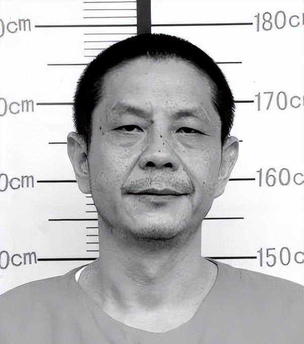 原创纪实重庆富黑老大祸害重庆20余年行刑前忏悔投资方向错了