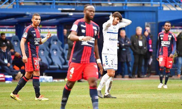 原创巴黎fc差距升级附加赛区仅3分格勒诺布尔连续7轮不胜了