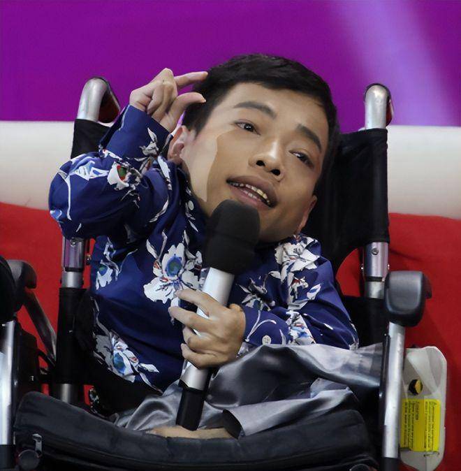 7米美女秘书,轮椅总裁有多牛_深圳_一家_人生