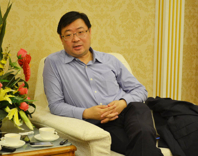 彭小峰挪用了用户的资金,最终导致绿能宝在2017年