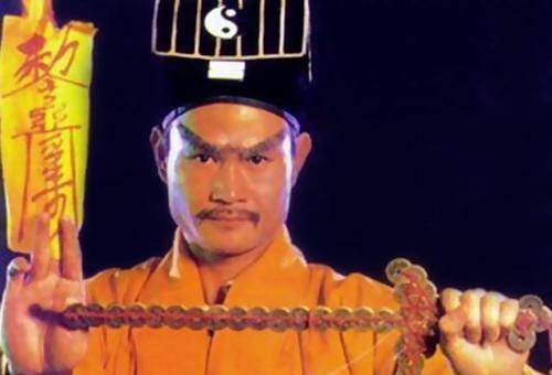 林正英虽不迷信可拍鬼片时还是立下了四条规矩至今仍在沿用