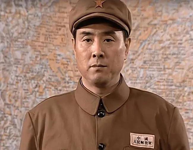《亮剑》演员对比,谢宝庆认不出,孙德胜做丁克,王有胜英年早逝_李幼斌