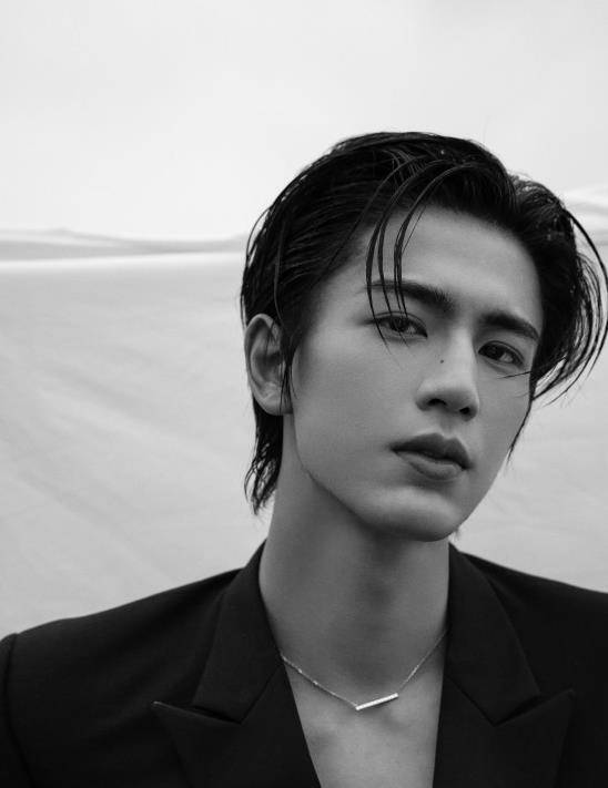 偷偷藏不住定档6月20日选角引争议网友你还是藏住吧